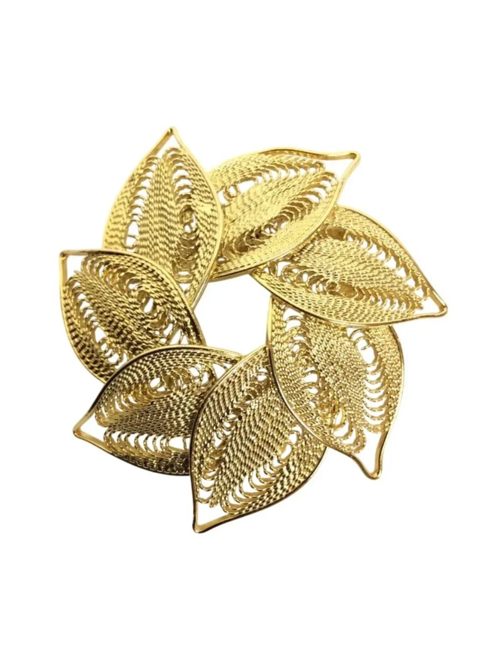 Vintage Goldtone Spun Wire Leaf Wreath Brooch Pin
